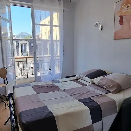 Renove, Centre, Proche Commodites Lejlighed Nice