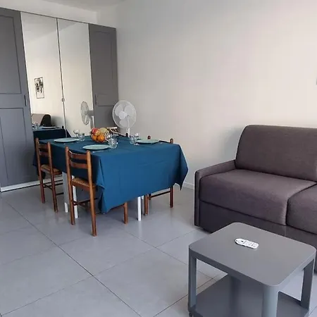 Appartamento Renove, Centre, Proche Commodites Nizza
